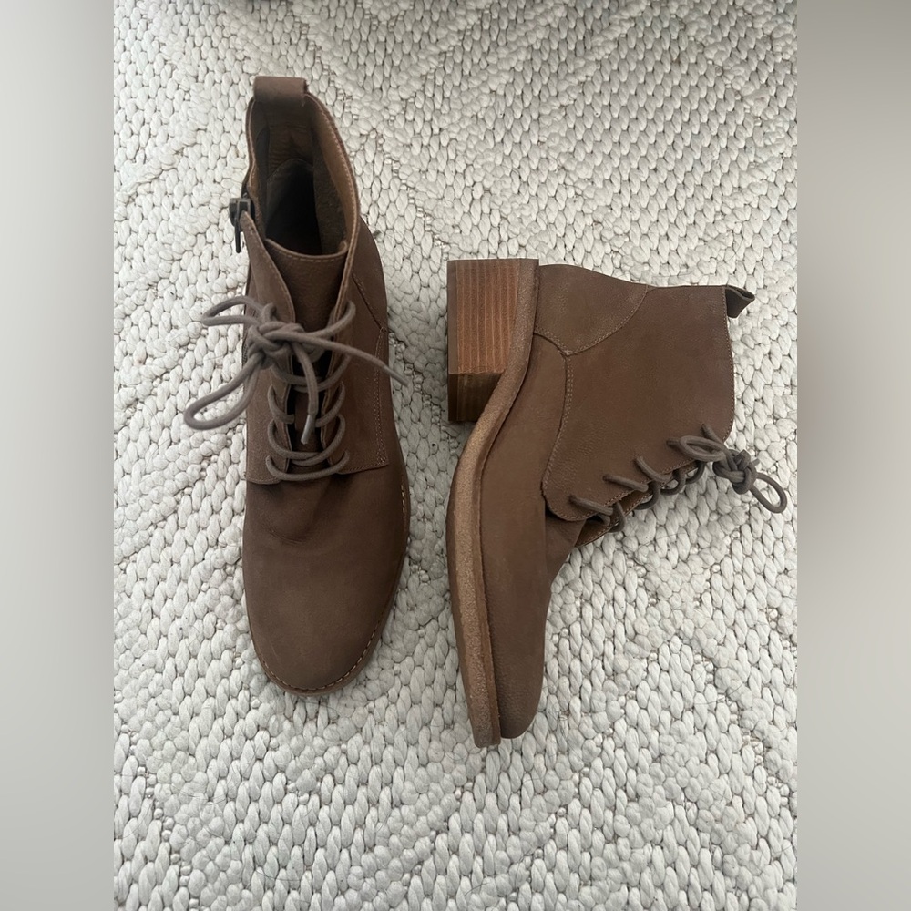 Lucky Brand Booties - Picture 2 of 6